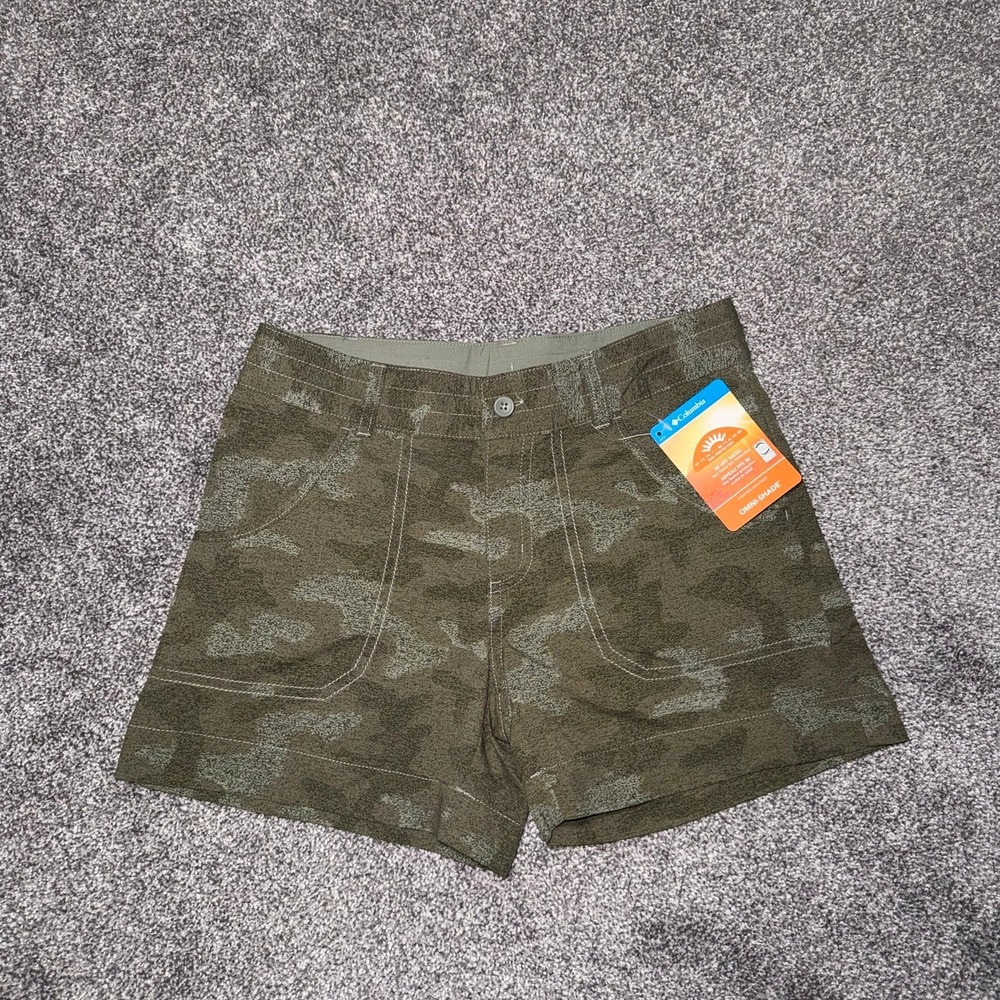 Columbia Youth Girls Camouflage Omni-Shade UV Protection Shorts NWT Medium